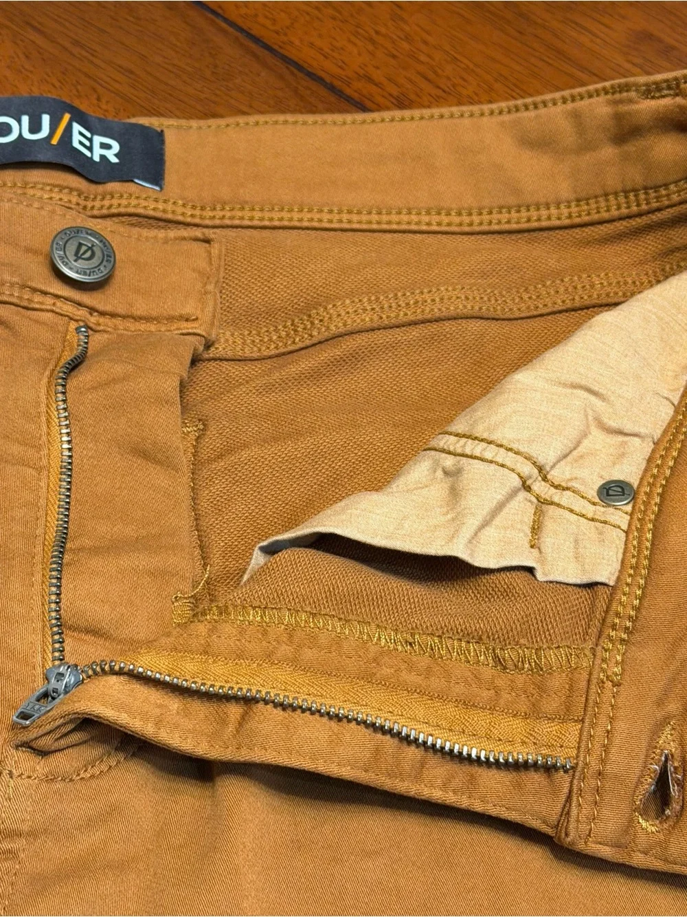 DU/ER N2X No Sweat Slim Fit Shorts Mens Size 34 Brown Stretch Performance Chino